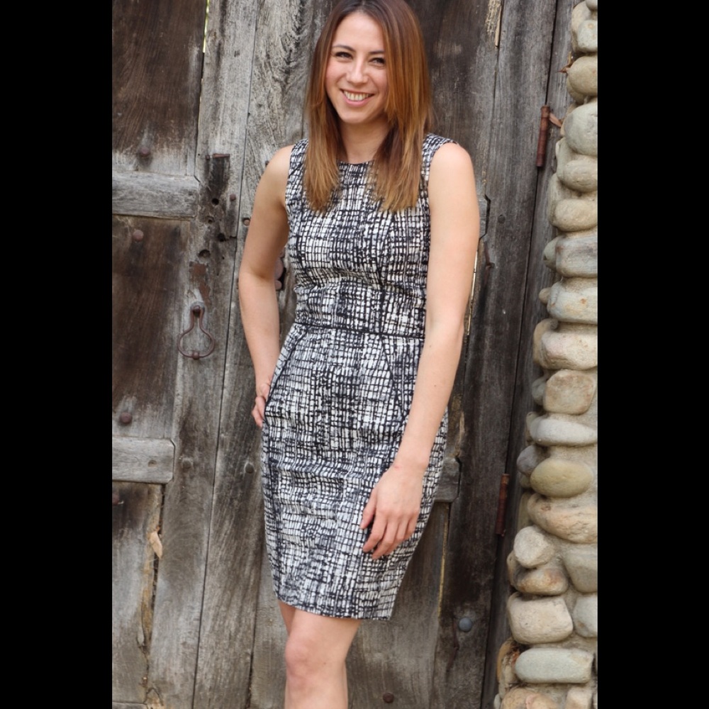 Black and white H&M work dress